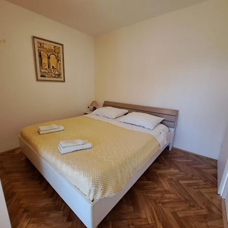 Apartments Sabina I Grapes 马林斯卡 外观 照片